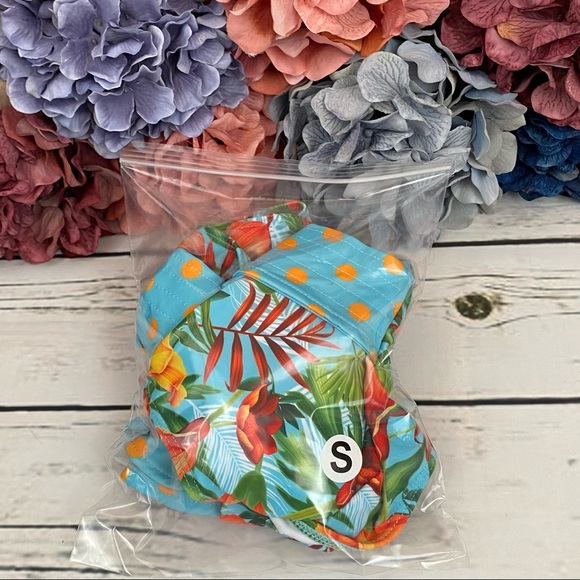 Retro Ruffled One Sleeve Tropical Bandeau High Waist Bikini - Picture 15 of 16